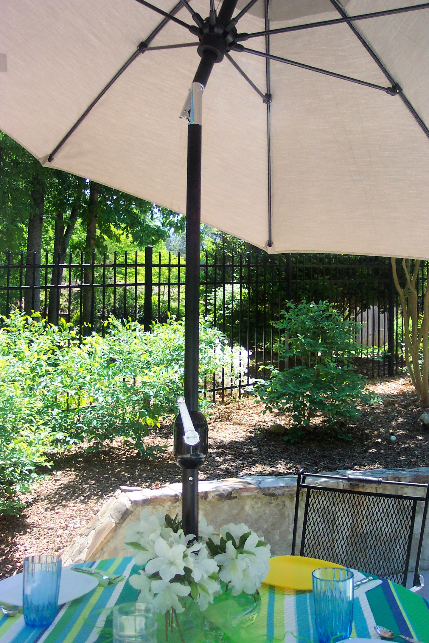 tilt patio umbrella
