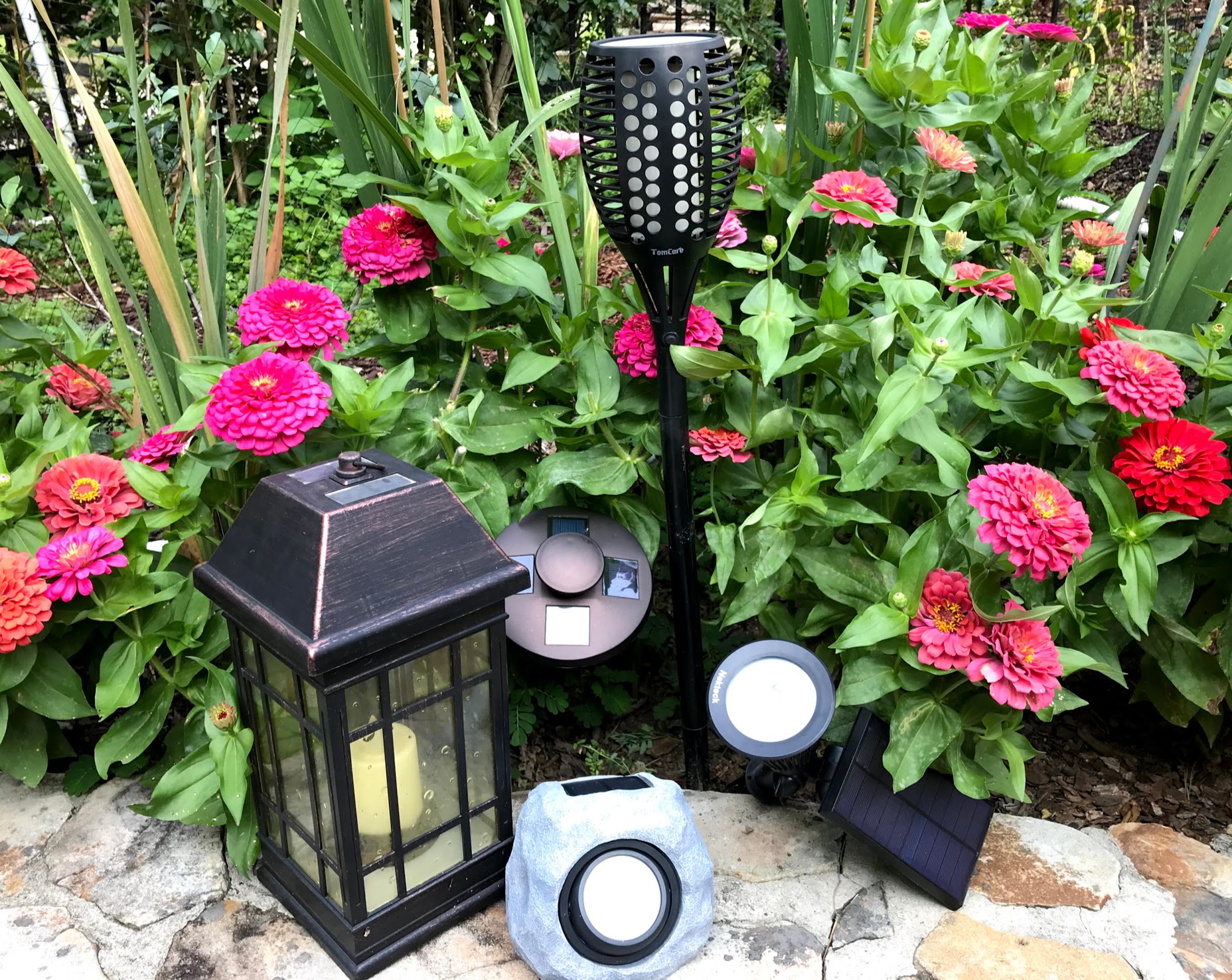 5 solar lights wide