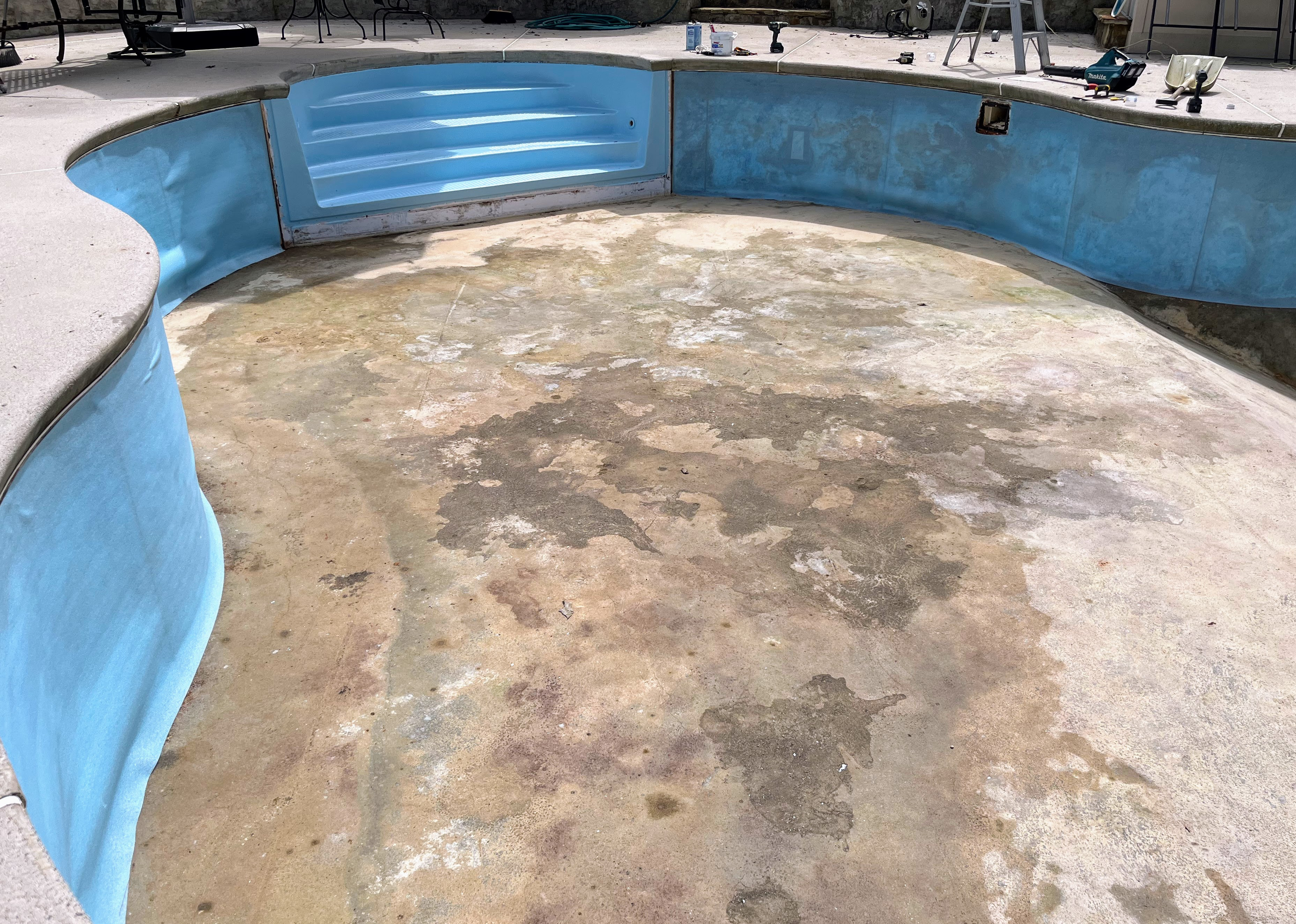 steps to replacing a pool liner