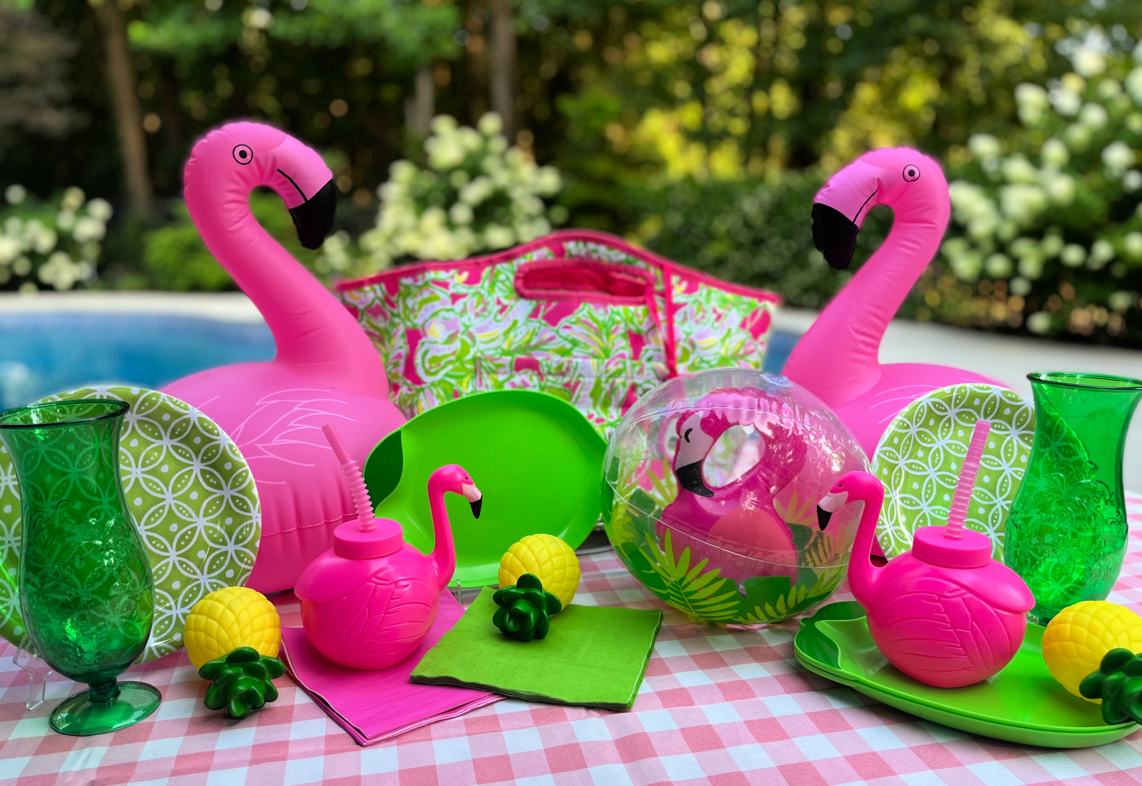 flamingo pool party