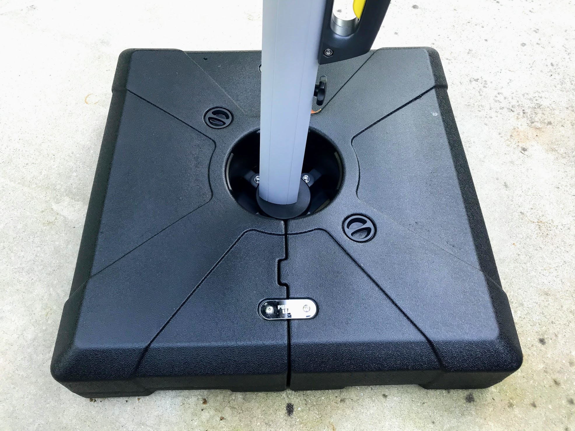 heaviest umbrella base