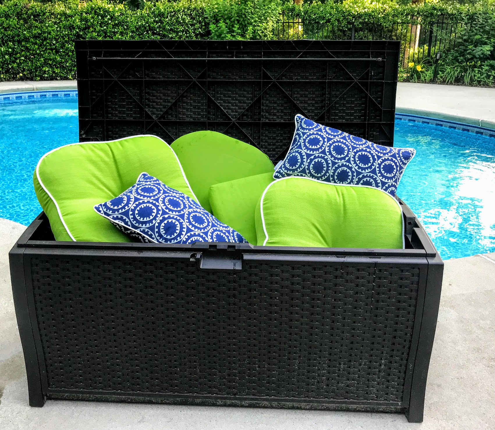 outdoor chair cushions