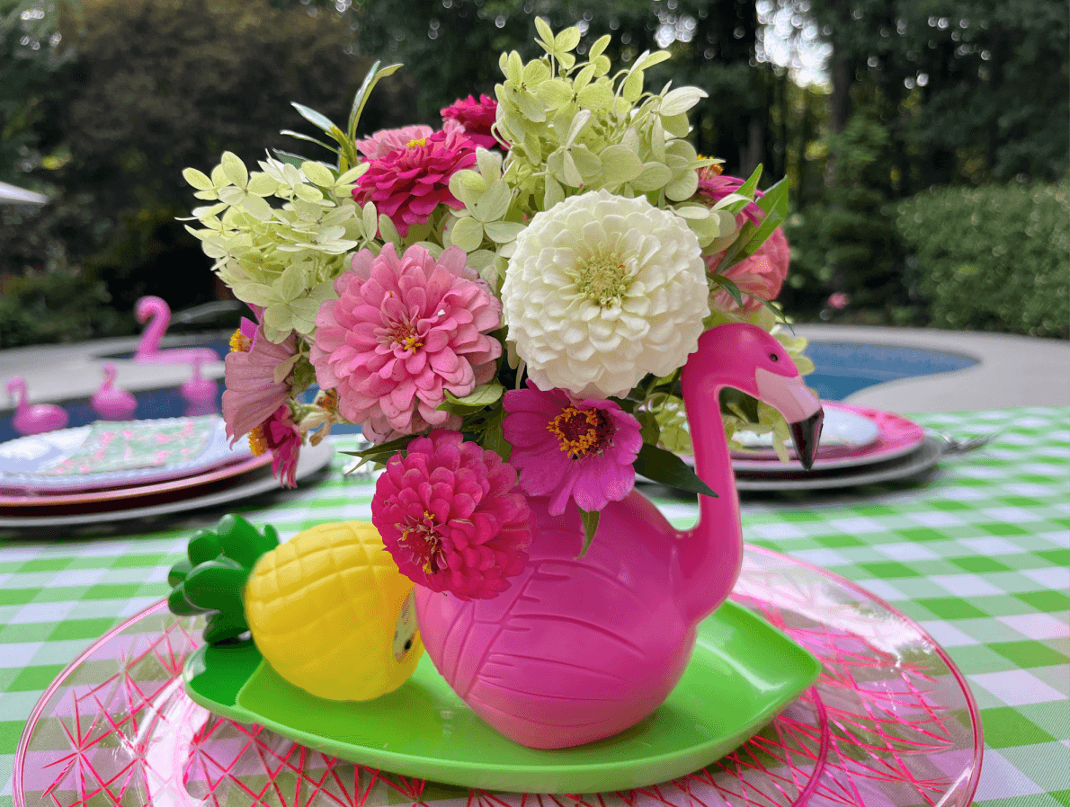 flamingo pool party table decor