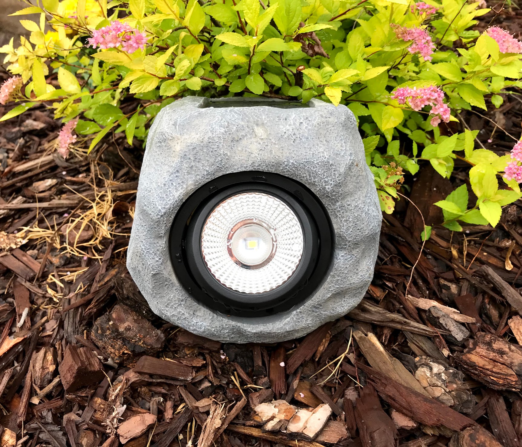 solar rock light