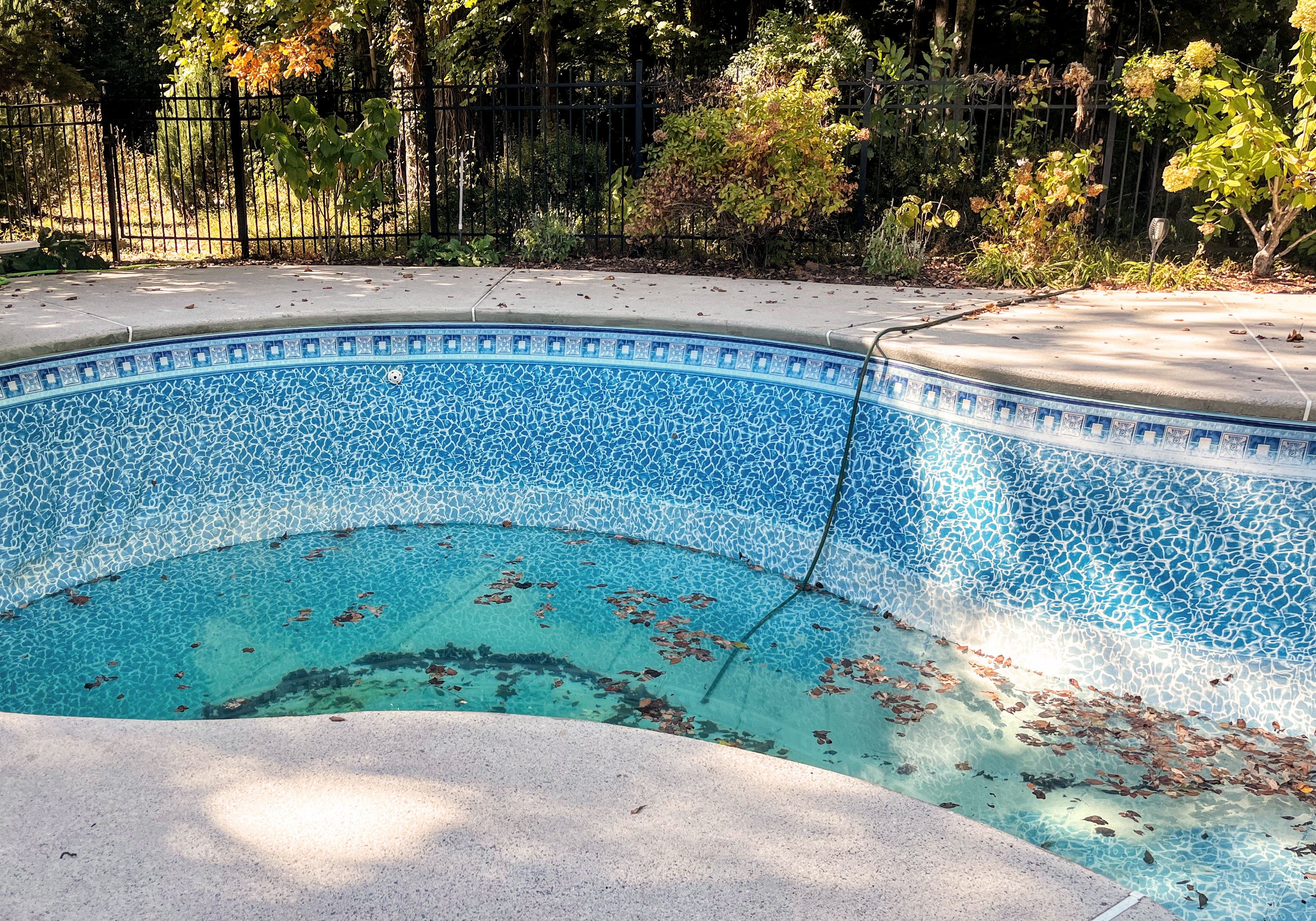 steps to replacing a pool liner