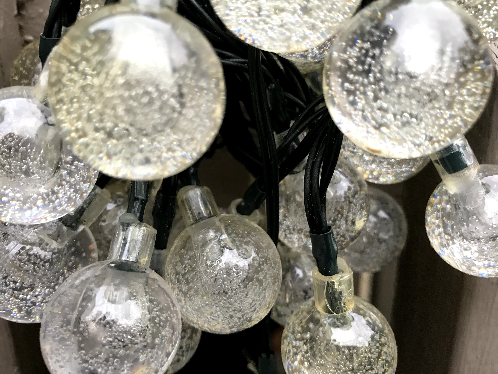 solar globe lights