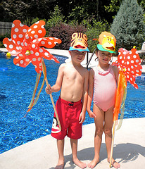 kids pool party games