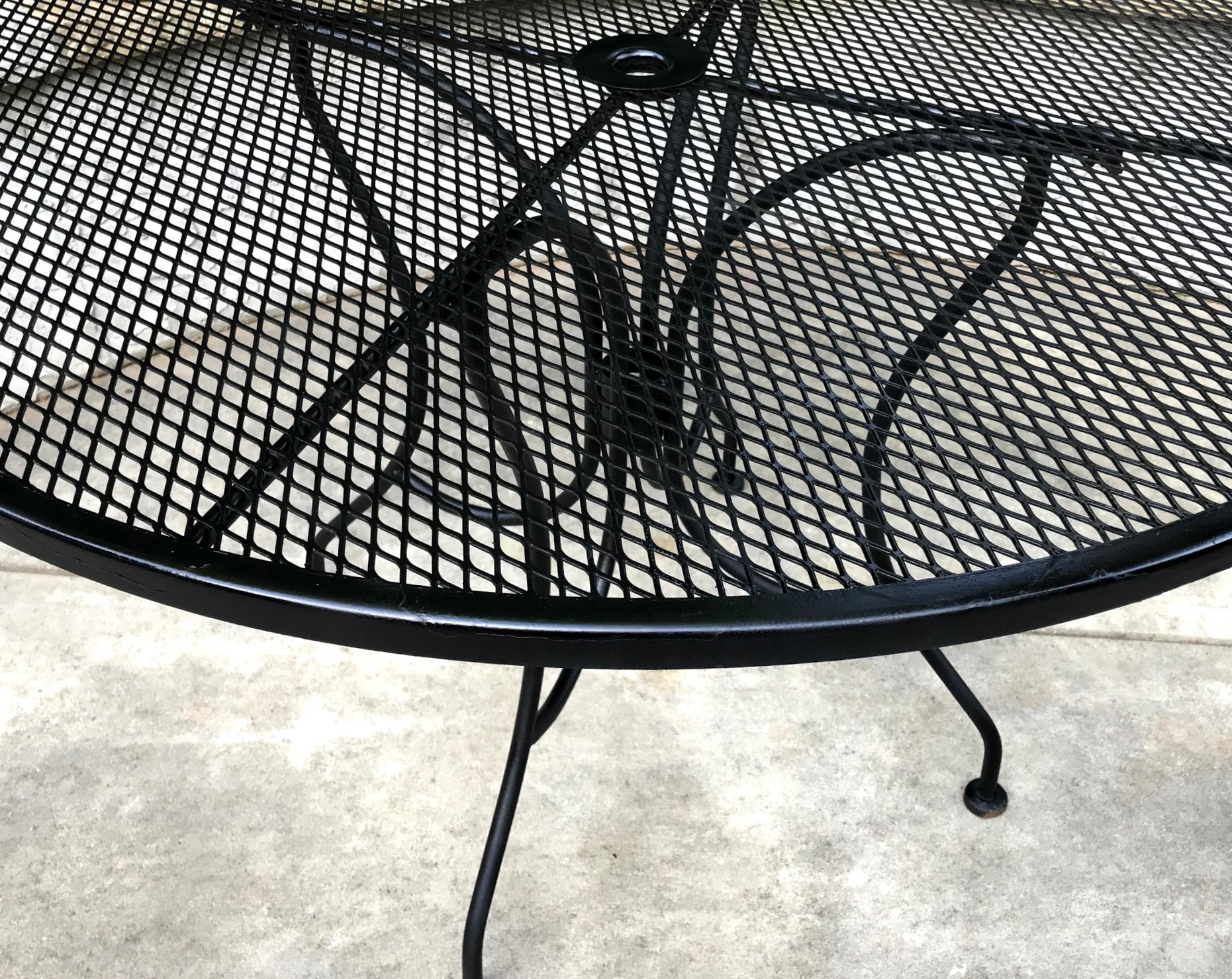 wrought iron patio table