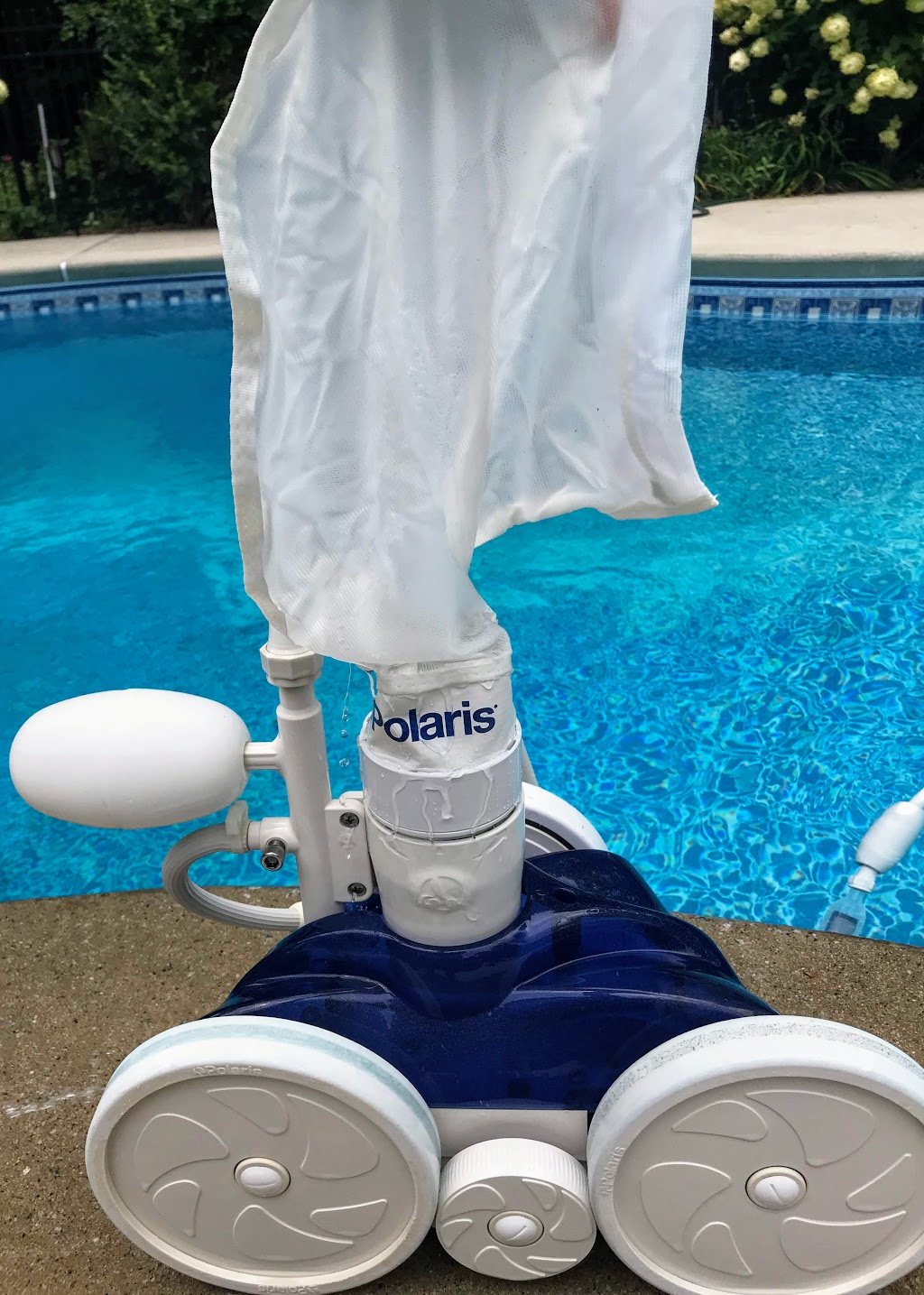 Polaris pool cleaner