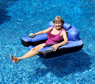 floating pool chairs