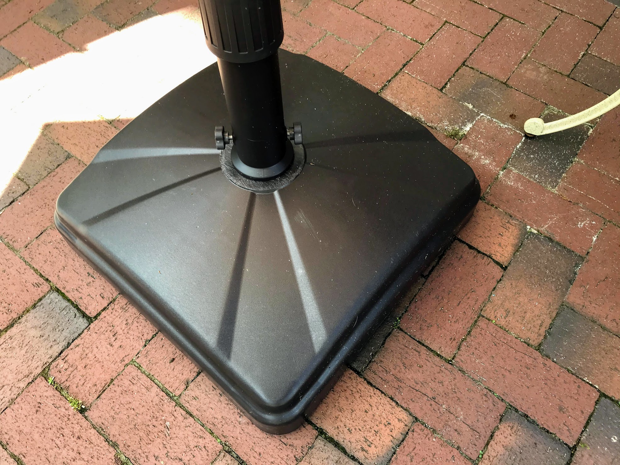 outdoor umbrella stand