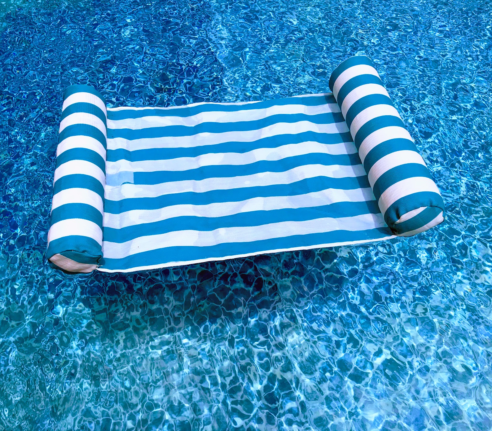 hammock pool float